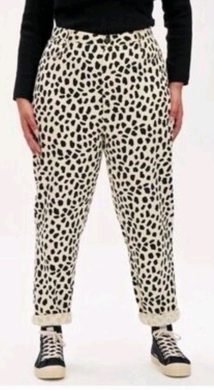 Lucy & Yak Dana Jeans in NYX print cream black spotted Size 30r